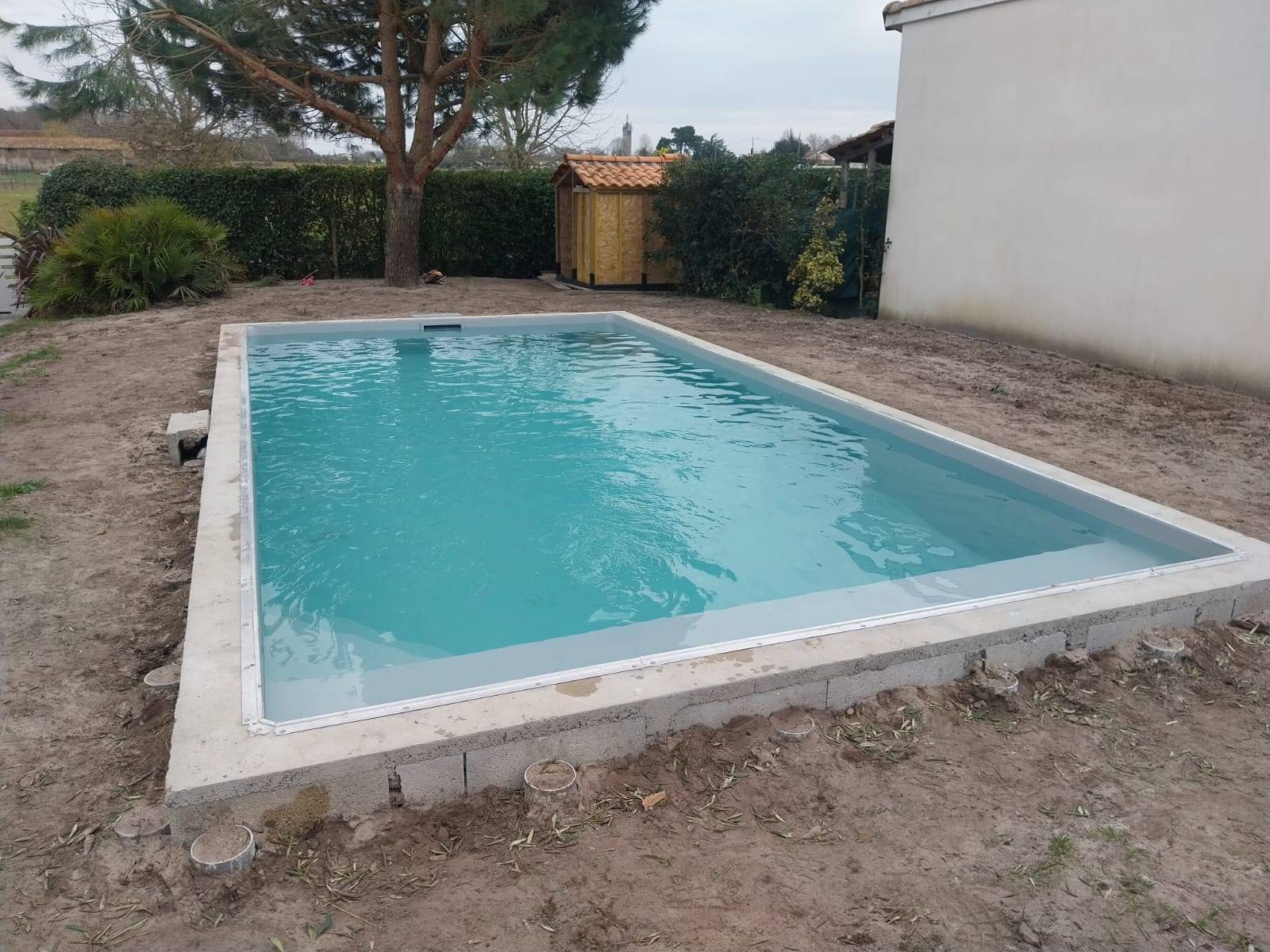 Devis pour une piscine avec liner gris anthracite Lège Cap ferret