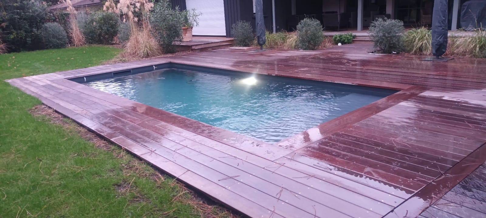 Devis pour une piscine avec liner gris anthracite à Saint Jean d'Illac 33127