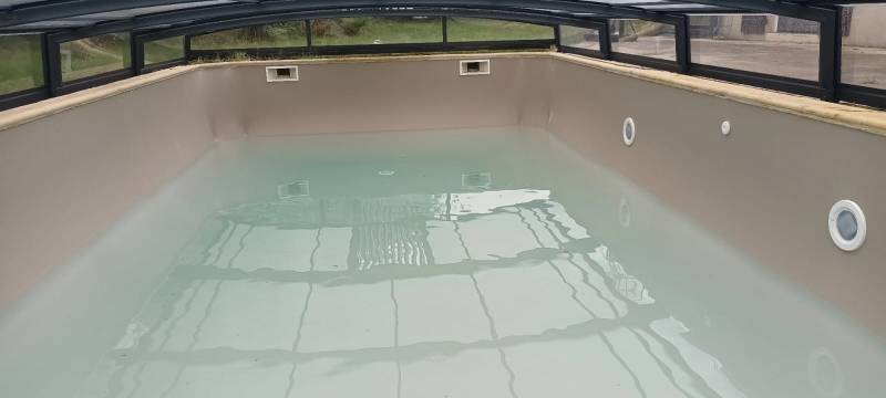 Changement de liner TAUPE par DE MELO PISCINE  
