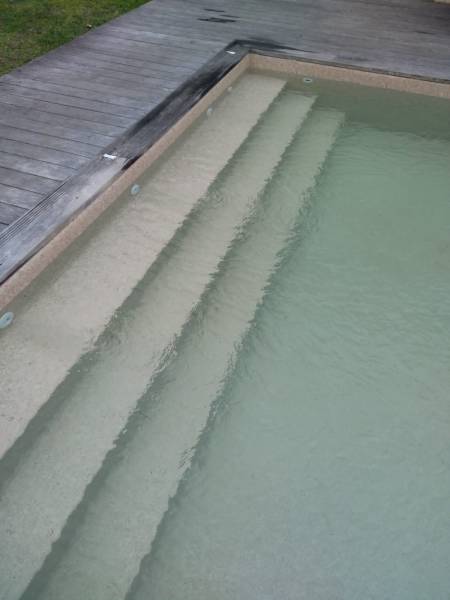 Pose d’un PVC armé TOUCH 3D SUBLIME par DE MELO PISCINES SUR ANDERNOS LES BAINS