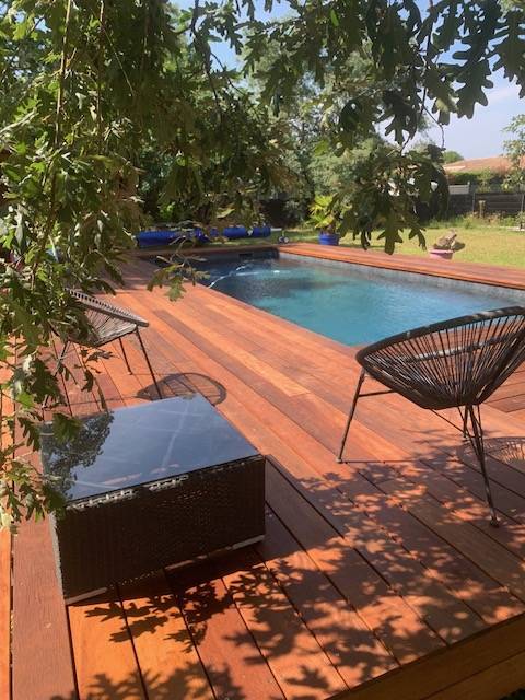 Comment garder l'eau de la piscine propre et claire ?