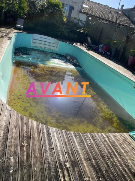 Démolition de piscine vétuste , remplacé par une piscine maçonnée par DE MELO PISCINES