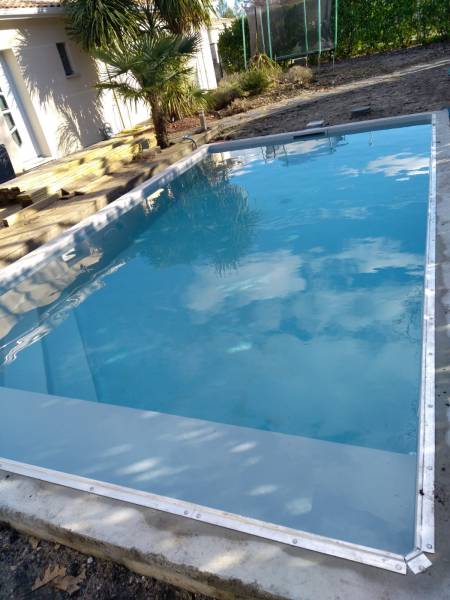 Liner gris clair, piscine en agglos, Pessac