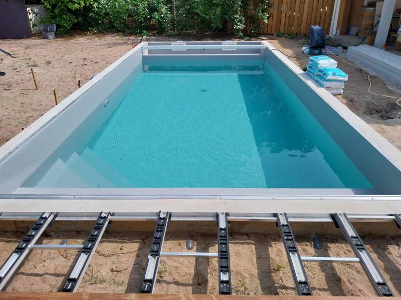 Construction d'une Piscine Traditionnelle Maçonnée de 7x3,5 m : Un Projet Réussi