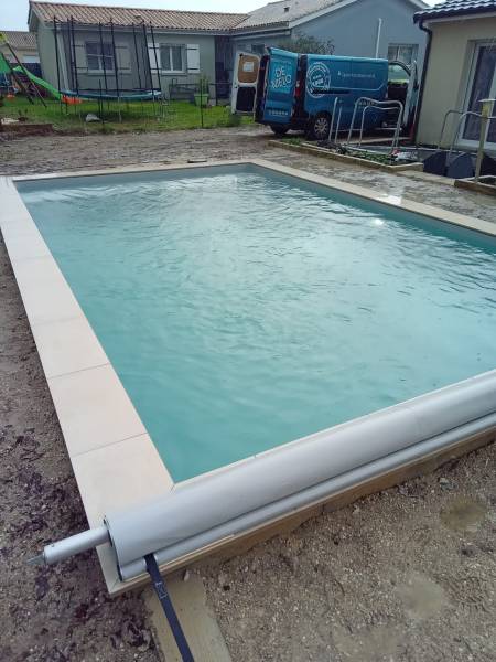 piscine traditionelle DE MELO PISCINES