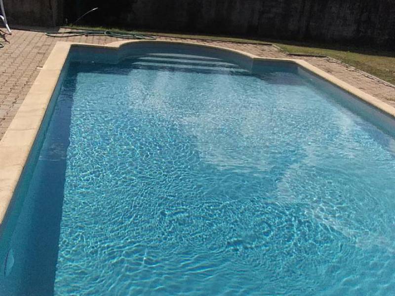 Nouveau liner sur une piscine traditionnelle