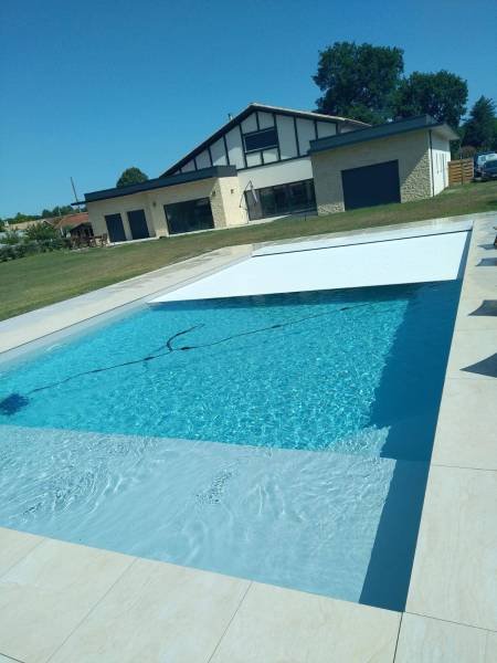 Constructeur traditionnelle de piscine en GIRONDE 