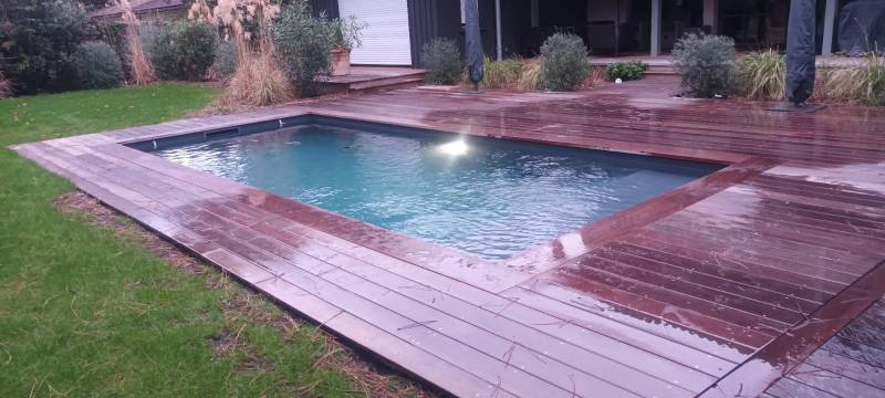 Pvc armé gris foncé, sur la commune de la Teste de Buch