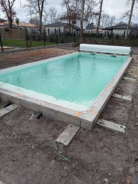 Construction d'une piscine traditionelle, DE MELO PISCINES le spécialisté de la piscine