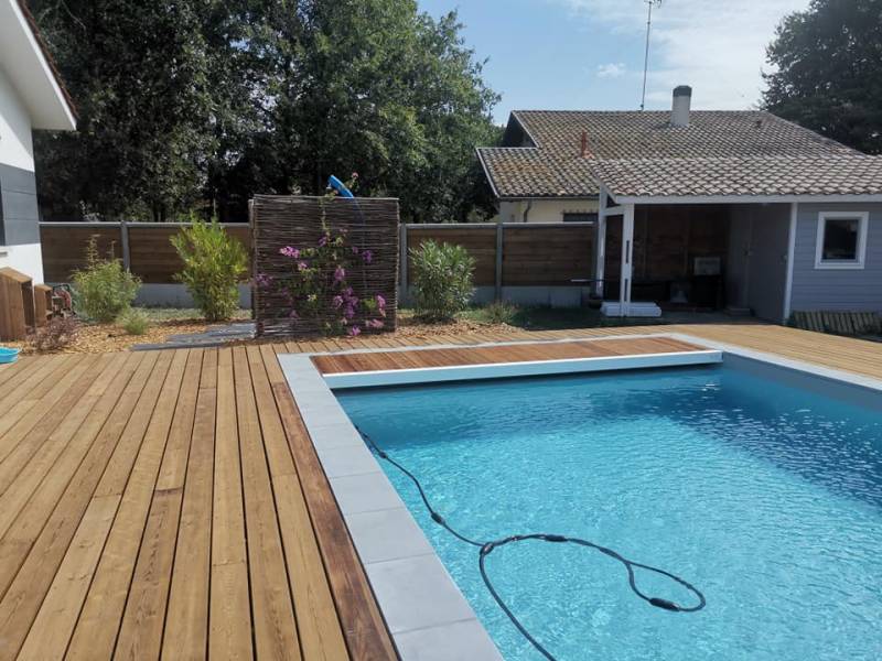 Construction de piscine traditionnelle maçonnée en cours en Gironde : un projet sur mesure signé DE MELO PISCINES