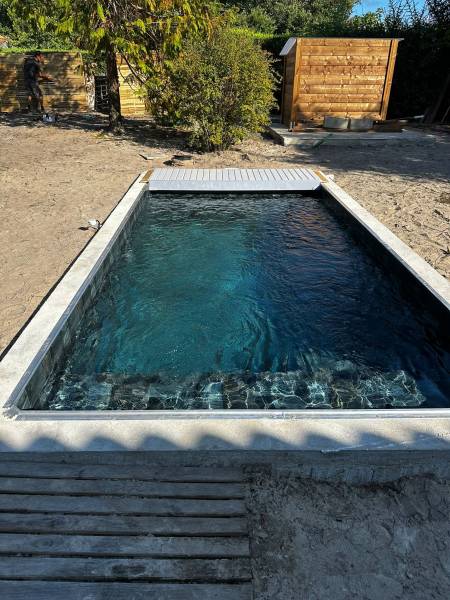 Un projet économique et de qualité, réalisé par DE MELO PISCINES proche de Bordeaux.