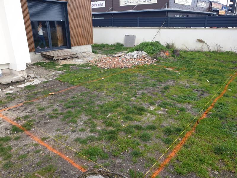 Piscine petit modele parpaing Eysines