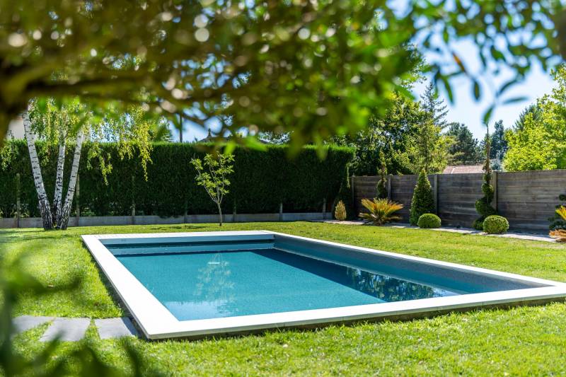 Constructeur traditionnelle de piscine en GIRONDE 