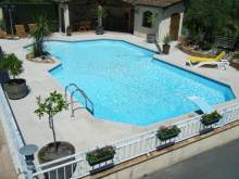 Notre zone d'activité pour ce service Pisciniste pour ajouter un escalier dans une piscine traditionnelle à Andernos les Bains